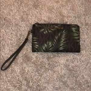 Michael Kors Jet Set Smartphone Wallet